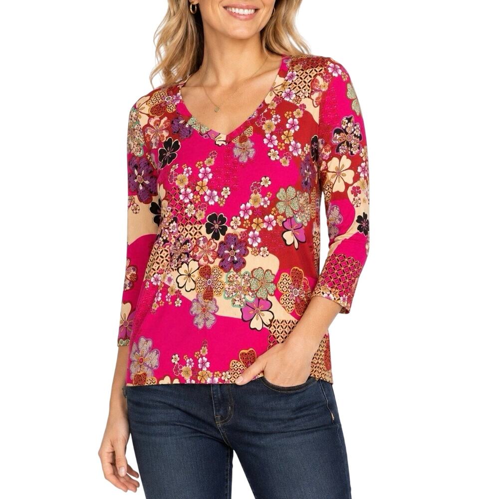 Johnny Was Yama Favorite Floral V-Neck Swing Tee Top Sz Large Pink Boho Eclectic